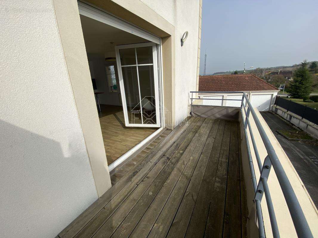 Appartement à BONNIERES-SUR-SEINE