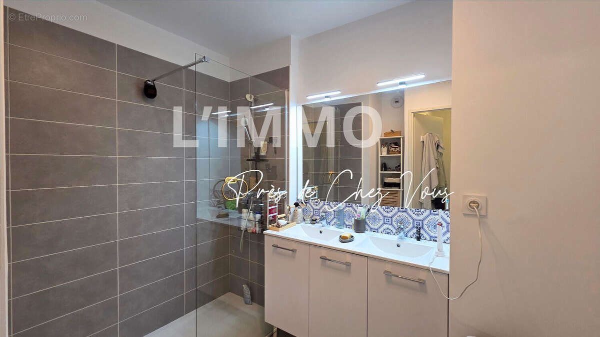 3 pièces récent avec terrasse et garage - photo 8