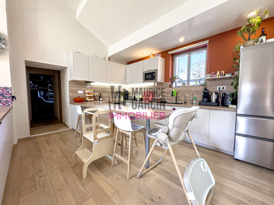 Maison à JONQUIERES