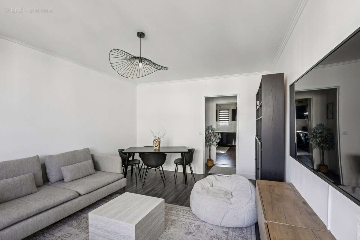 Appartement à BONDY