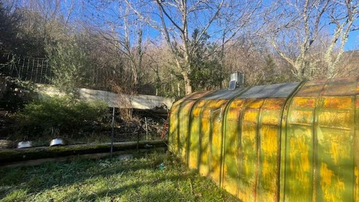 Terrain à PUILAURENS