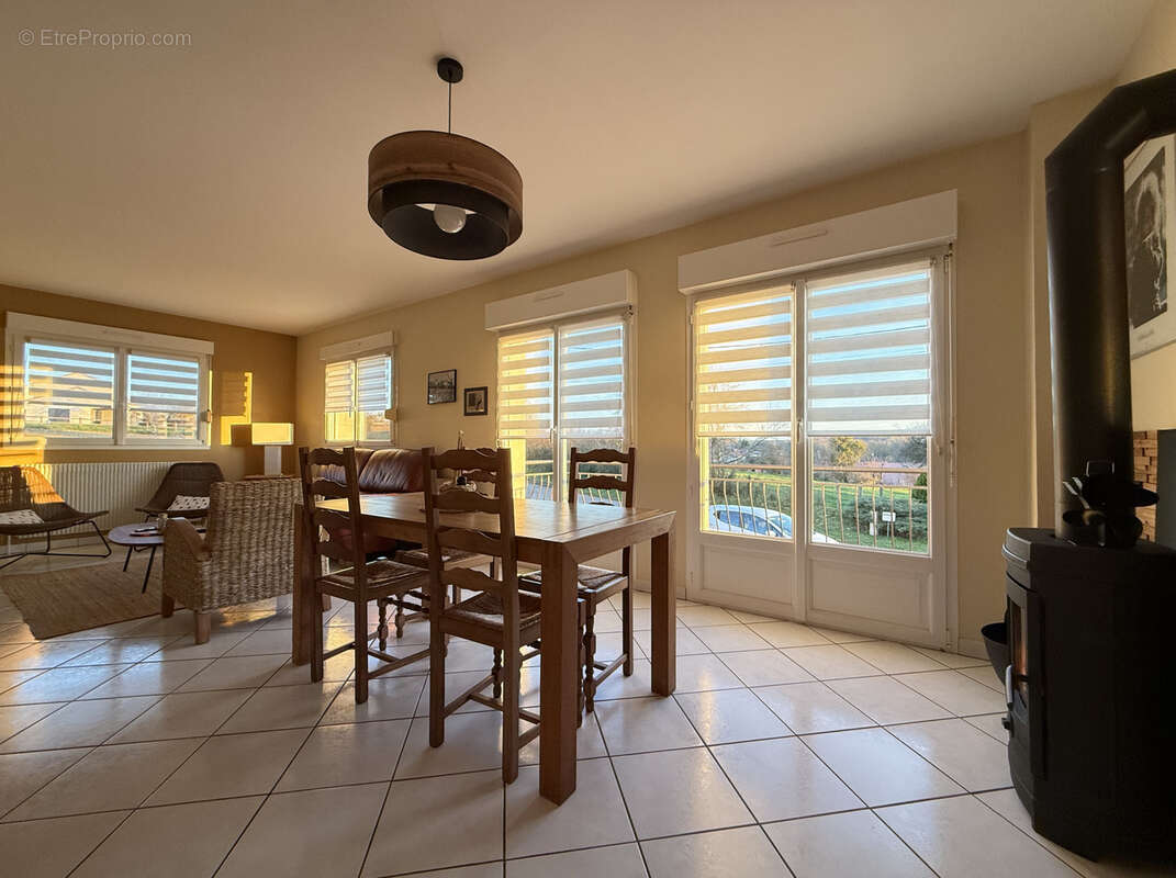 Maison à LIGNEVILLE