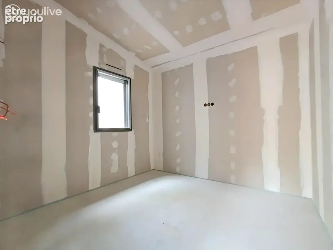 Maison aux beaux volumes en lisière de forêt – Terrain de 649 m² et dépendance en lisière de forêt - photo 11