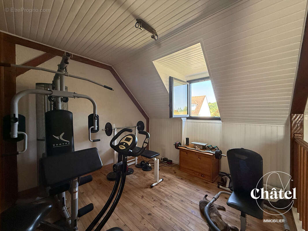 Maison Fleurines - 3 ch - Garage - Jardin - photo 10