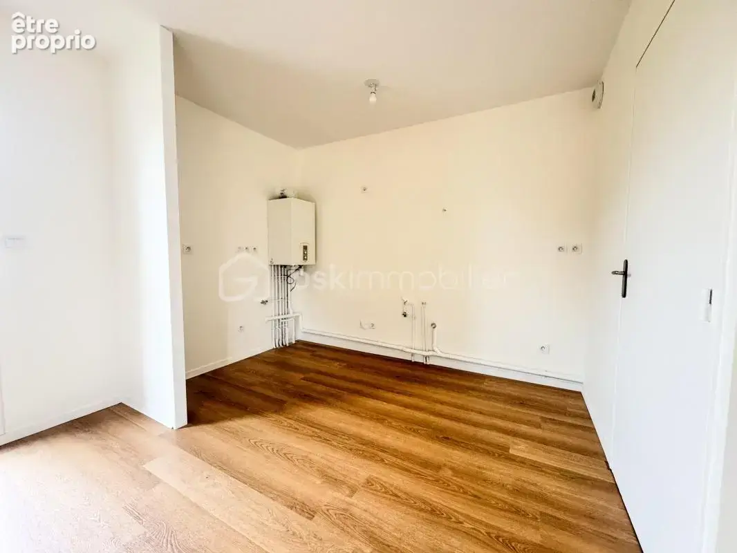 Appartement 2 chambres - 66m2 - garage ferme - photo 4