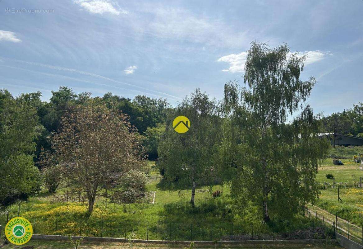 Maison à NERIS-LES-BAINS