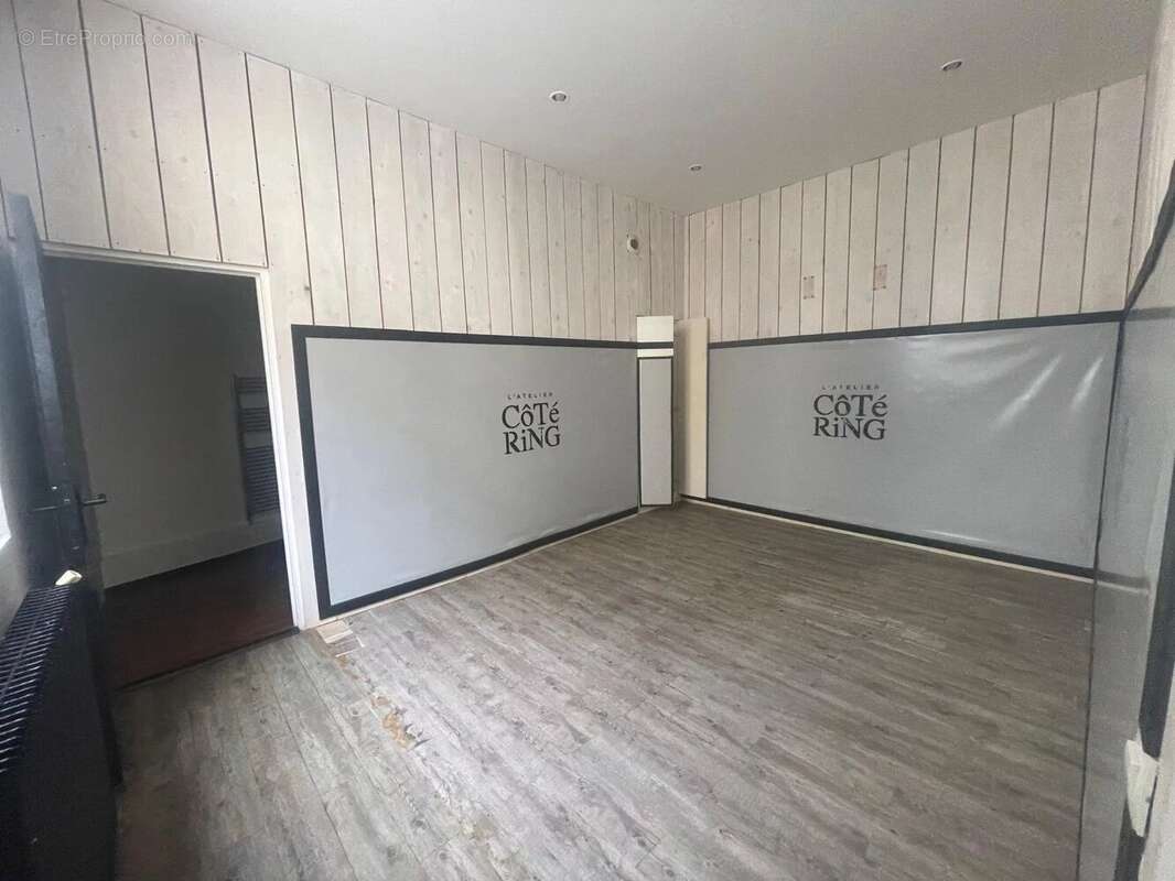 Commerce à PARIS-3E