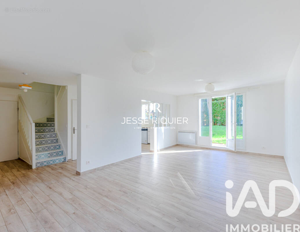 Photo 1 - Maison à VERNEUIL-SUR-SEINE