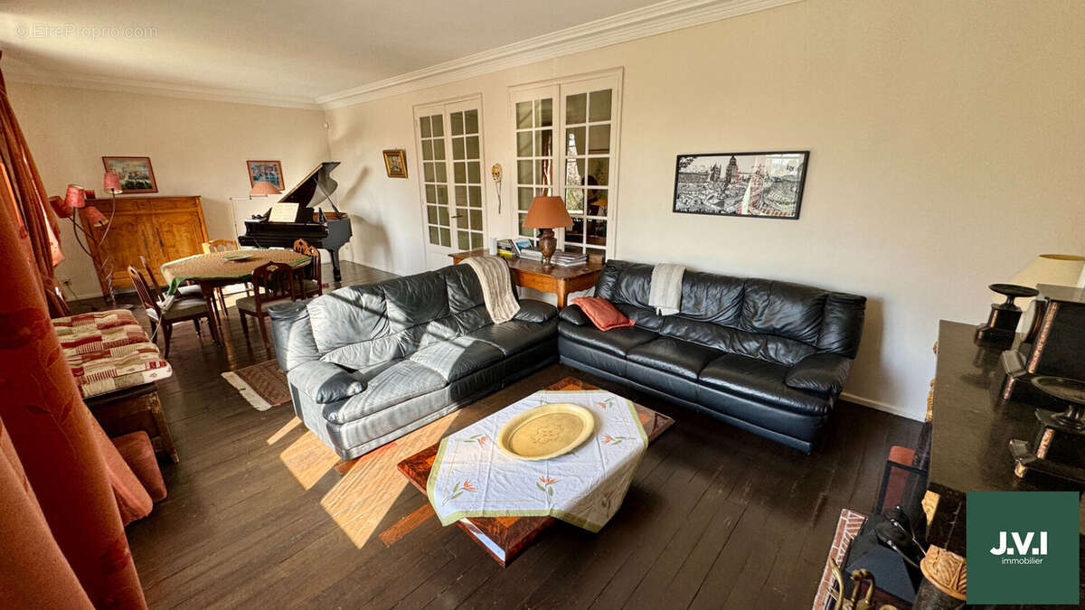 Maison à ENGHIEN-LES-BAINS