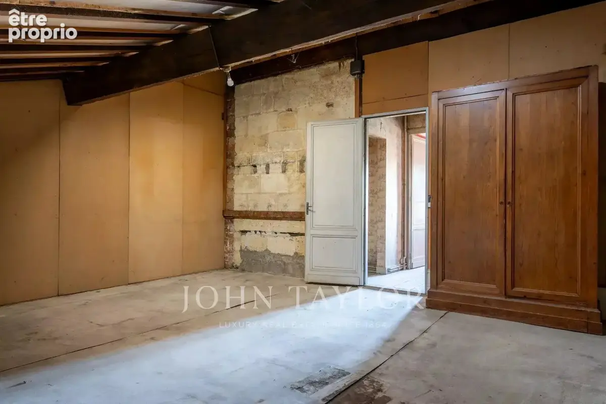 Saint seurin - maison de ville à rénover avec jardin - john taylor - photo 15
