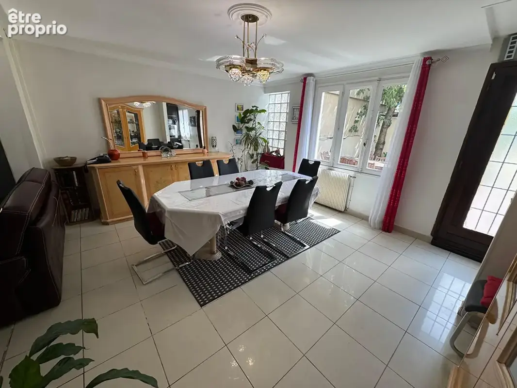 Maison 5 pièces 110 m² - Métro L11 - Jardin - Terrasse - Garage - photo 5