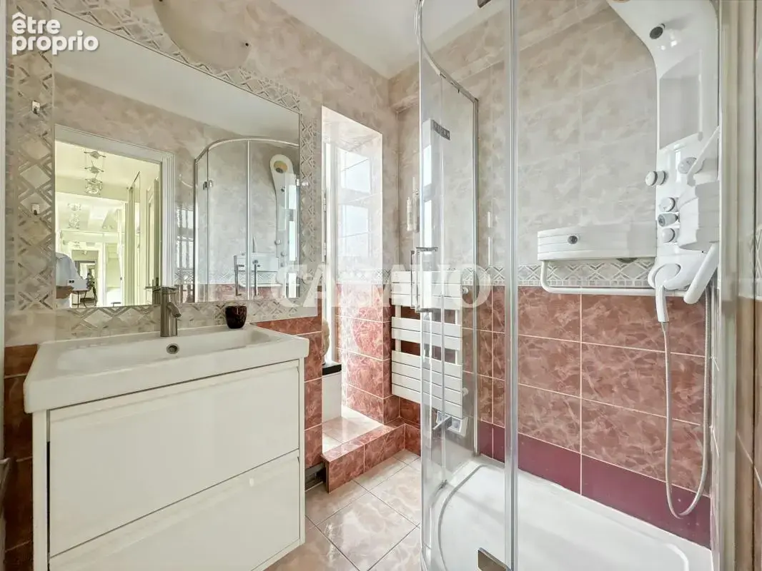 Vente Appartement 5 pièces de 106m² - 75013 Paris - photo 6