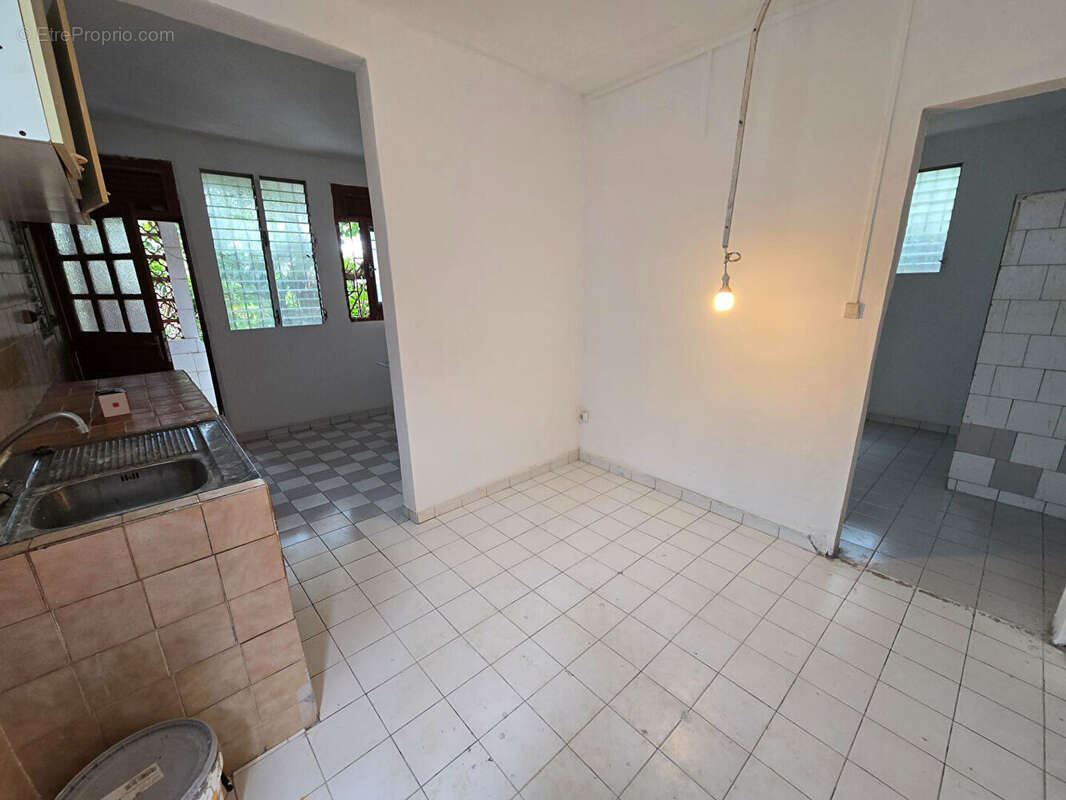 Maison à FORT-DE-FRANCE