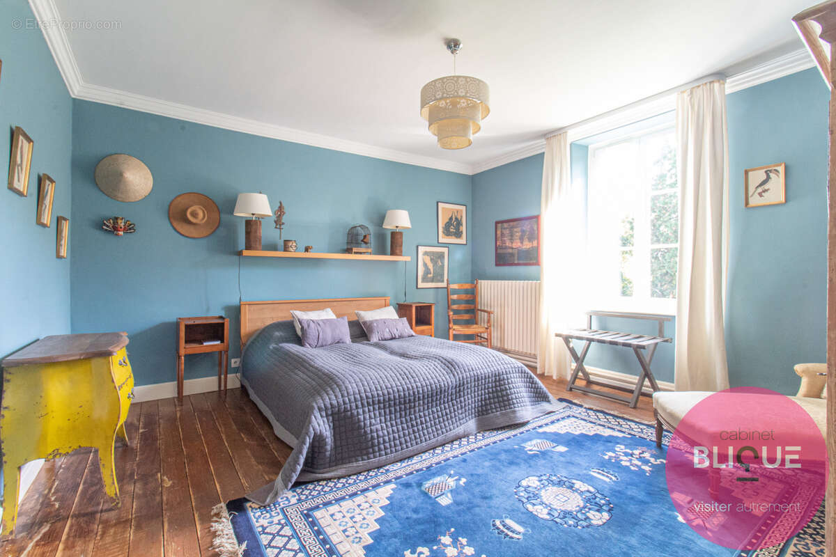 Maison à DOMEVRE-SUR-VEZOUZE