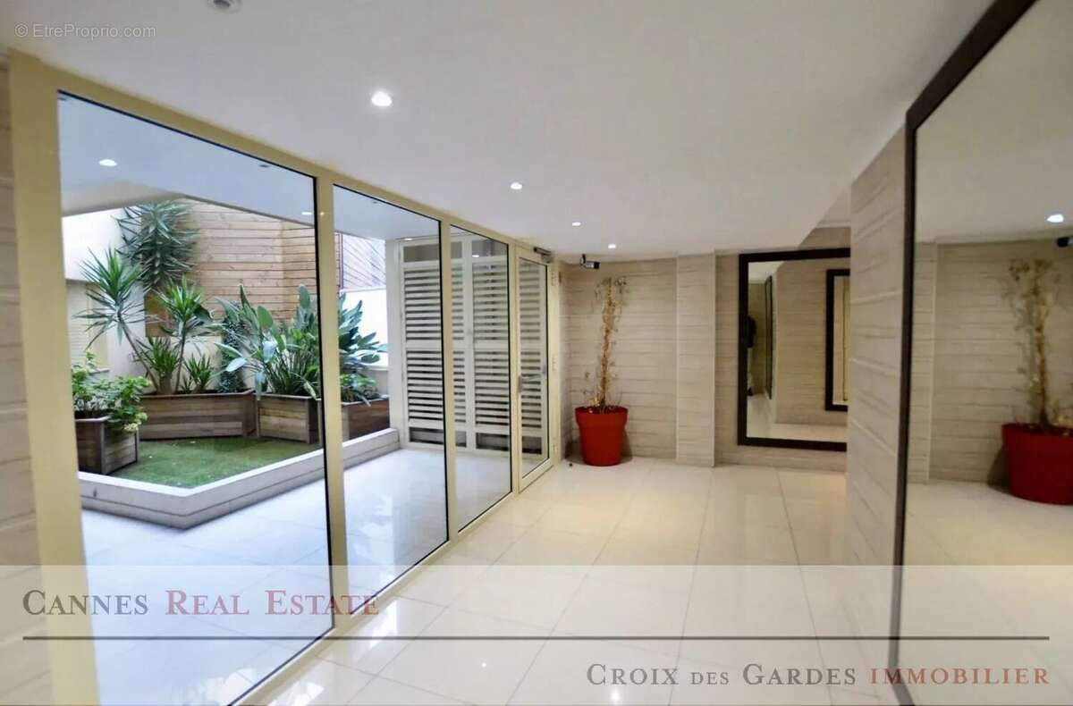 Appartement à CANNES