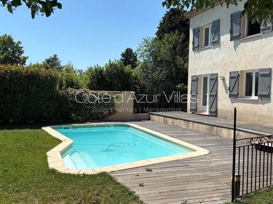 Charmante  villa familiale avec piscine - photo 2