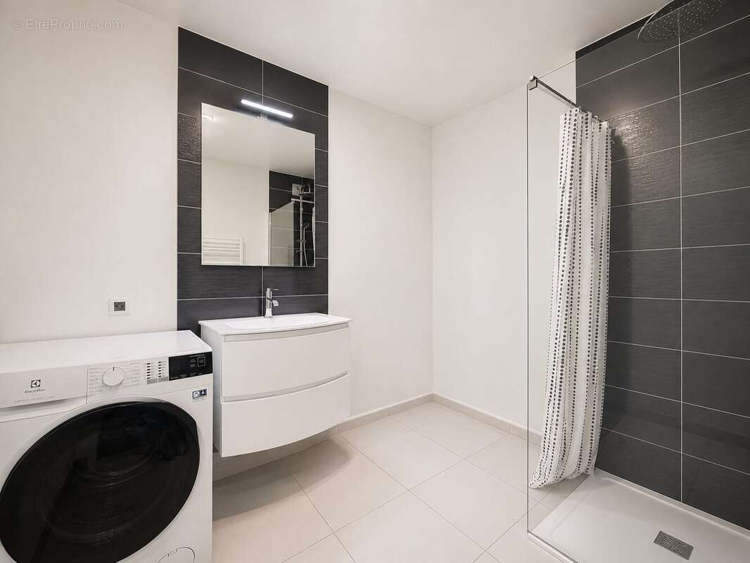 Appartement à CHENNEVIERES-SUR-MARNE
