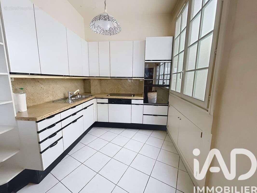 Photo 8 - Appartement à PARIS-11E