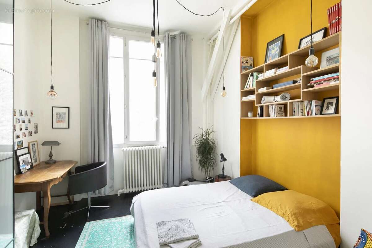Appartement à PARIS-10E