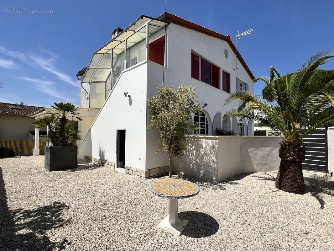 Maison à SAINT-PALAIS-SUR-MER