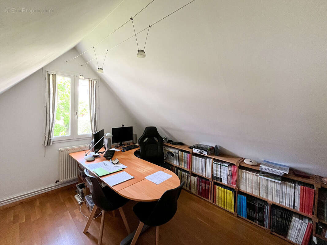 Maison à MAREIL-MARLY