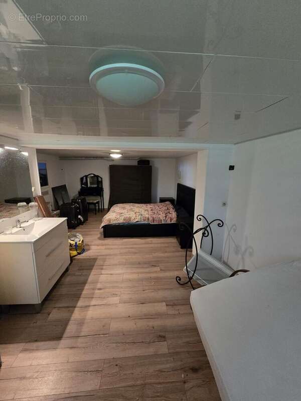 Maison 96 m² à Crulai  - photo 9