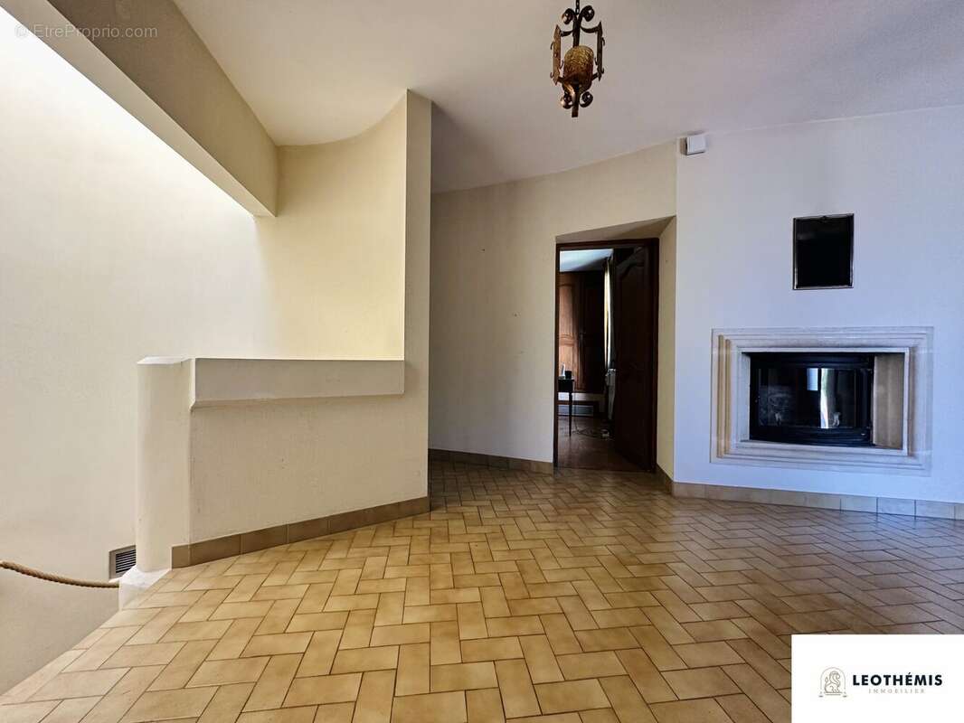 Maison à HIERS-BROUAGE