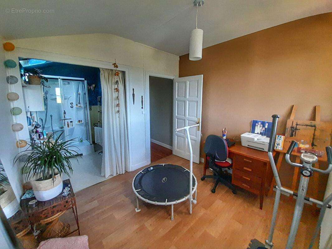 Maison de caractère avec panorama exceptionnel sur les Pyrénées - photo 11