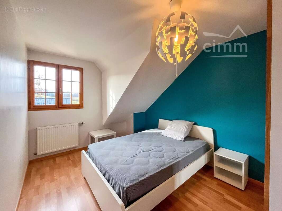 Maison à LA TERRASSE