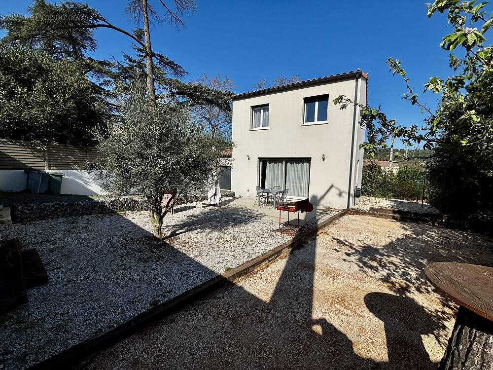 Maison à CLERMONT-L'HERAULT