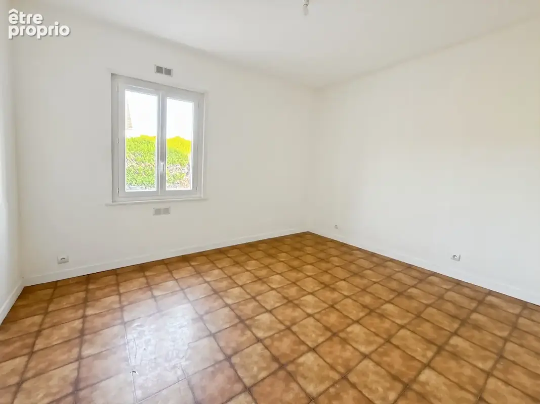 Dept de la Vienne (86)  Maison de caractère à vendre 6 pièces CHATELLERAULT (86) - photo 18