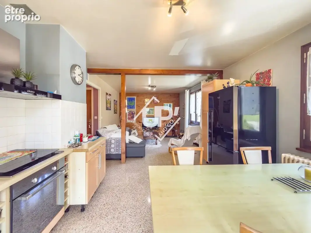 Maison avec deux appartements et terrain plat - photo 16
