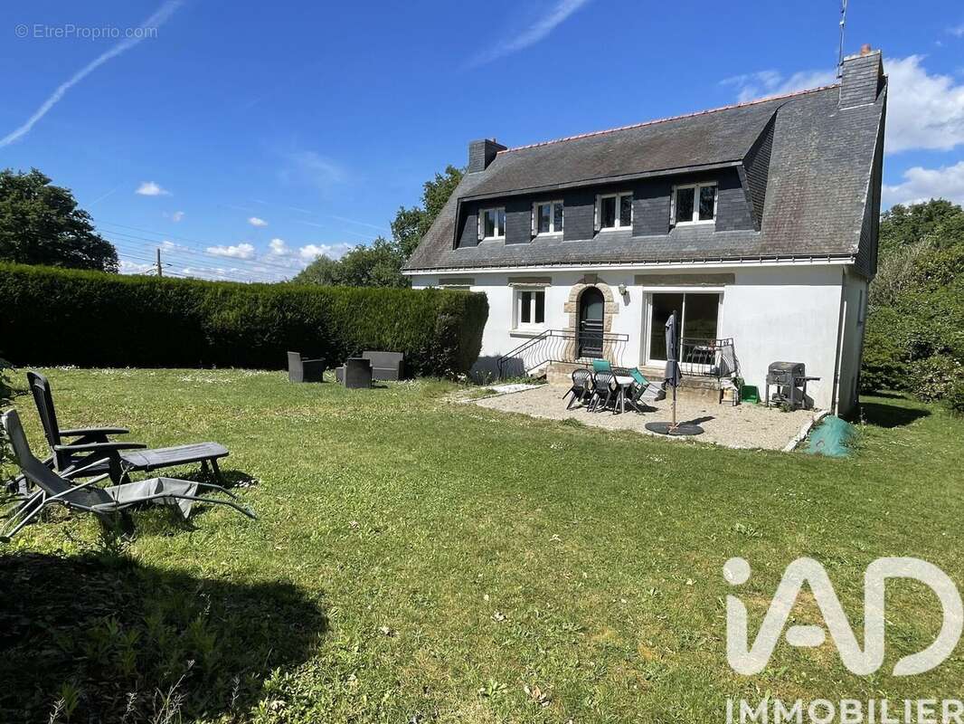 Photo 2 - Maison à LANDEVANT