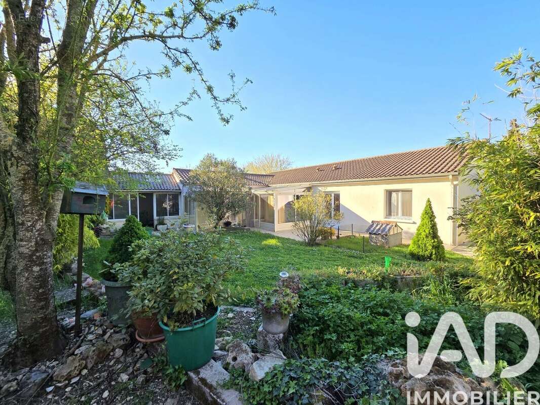 Photo 2 - Maison à AVANTON