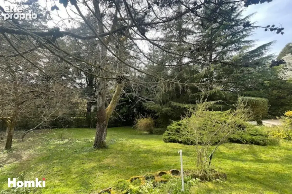 Terrain de 749 m² à Charbonnières-les-Bains 69260, Rue Benoît Bennier - photo 13
