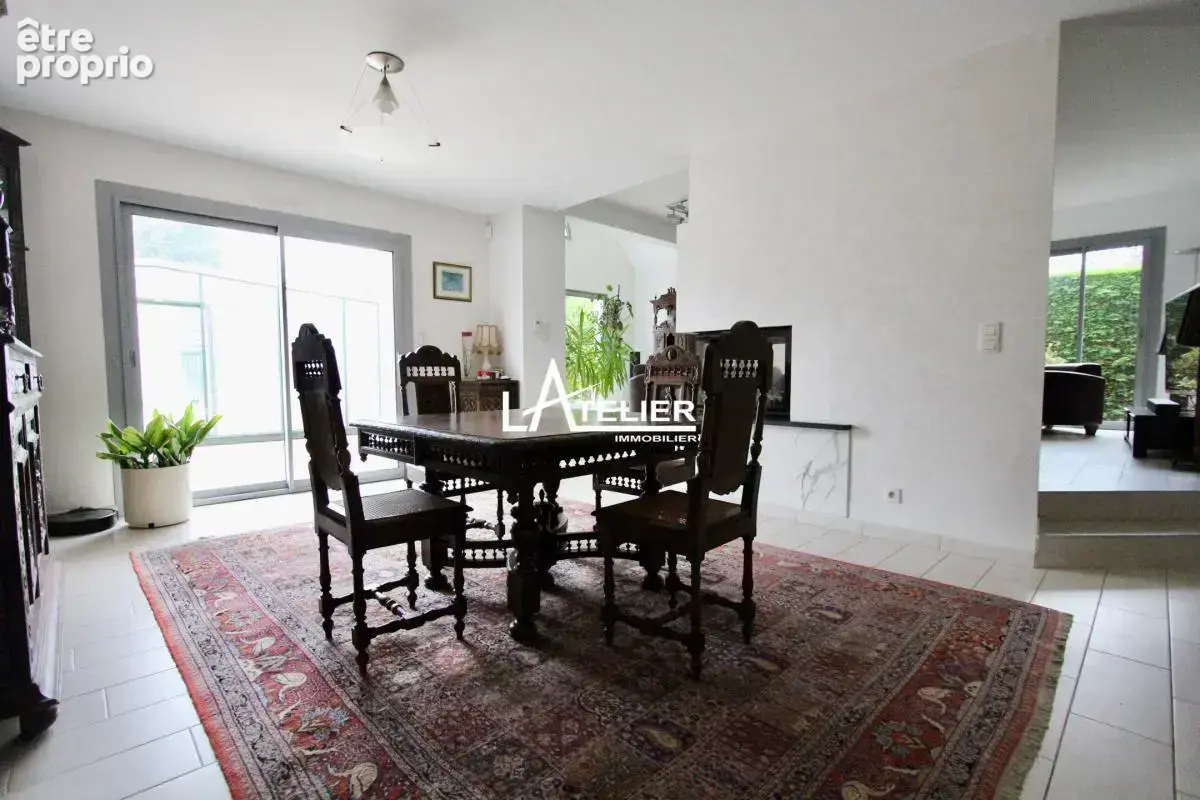 Maison 9 pièces 233 m² à vendre à Saint-Etienne-De-Montluc (44360) - photo 7