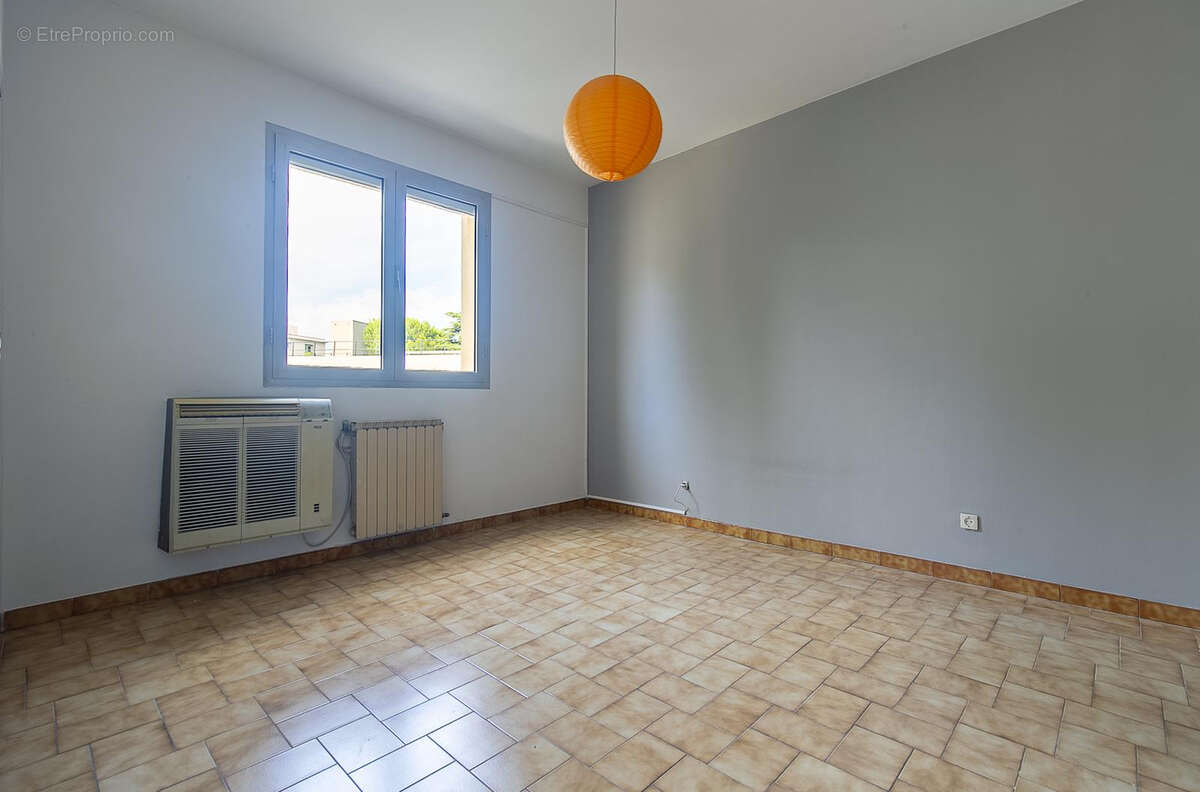 Appartement à MARSEILLE-9E