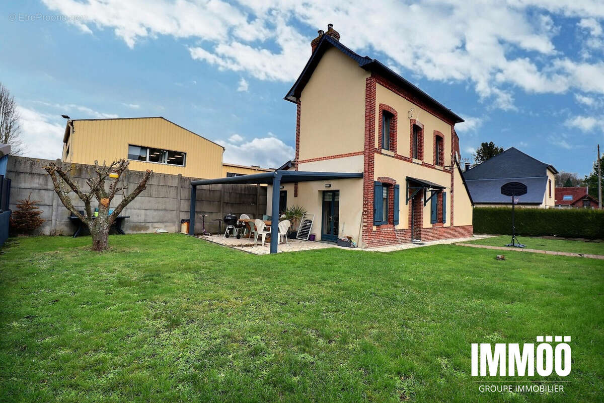 Maison à LE HOULME
