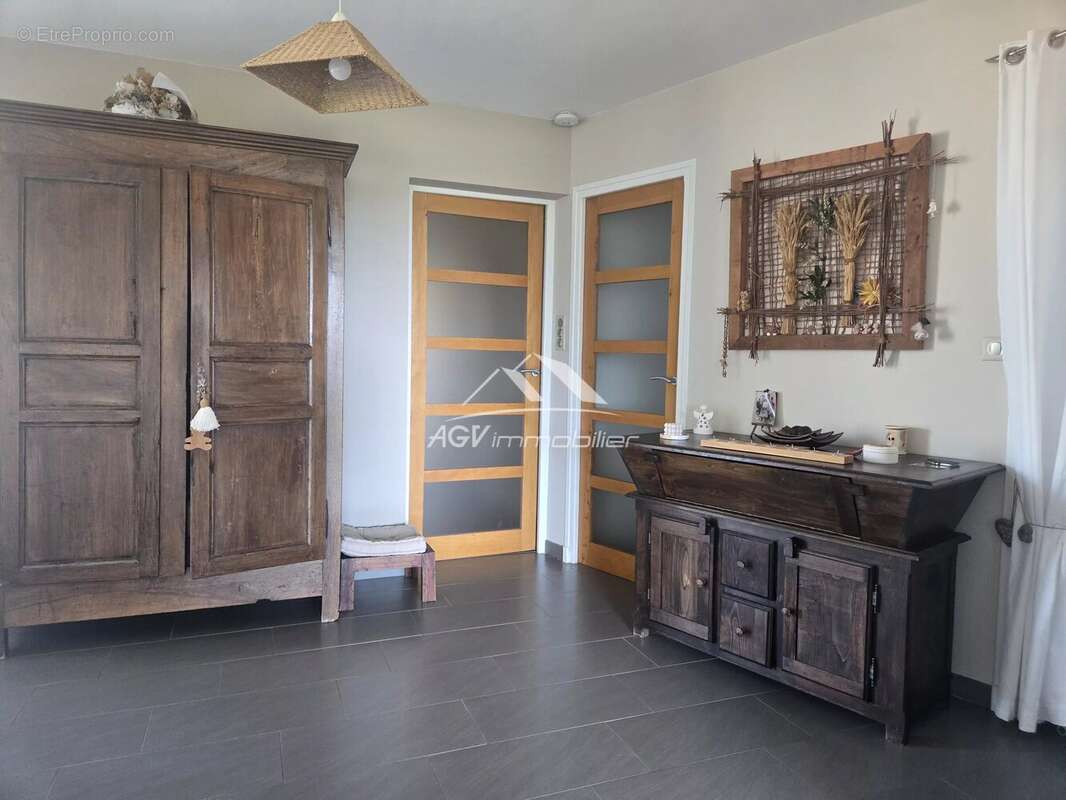 Maison à SAINT-PRIVAT-DES-VIEUX