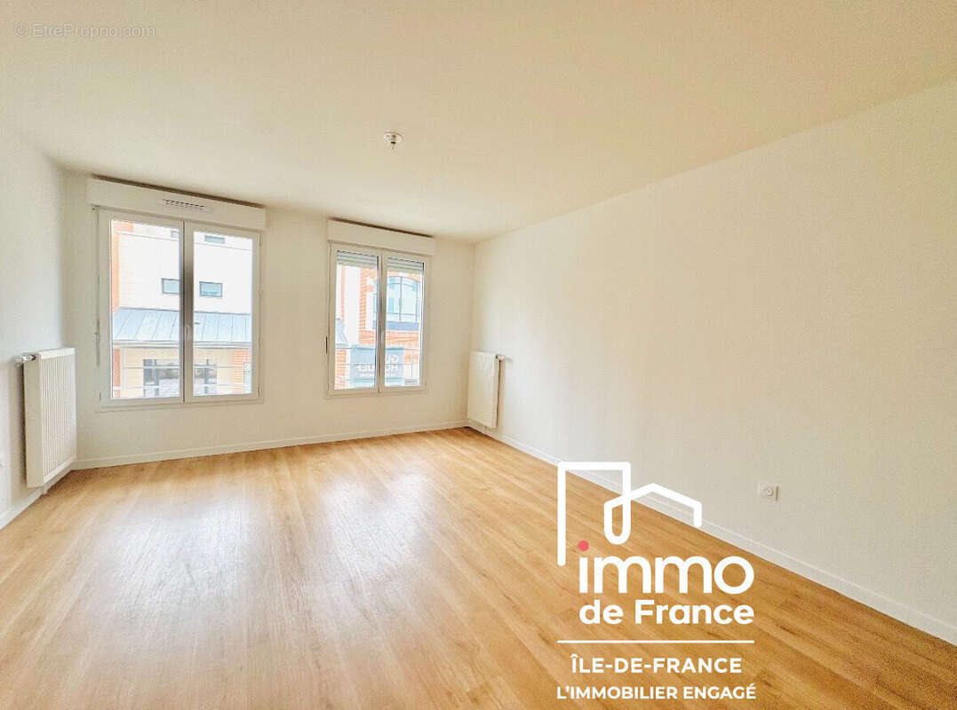 Appartement à LE BLANC-MESNIL