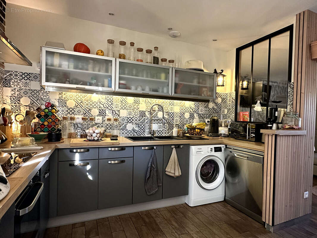 Maison à FONTAINE-LES-VERVINS