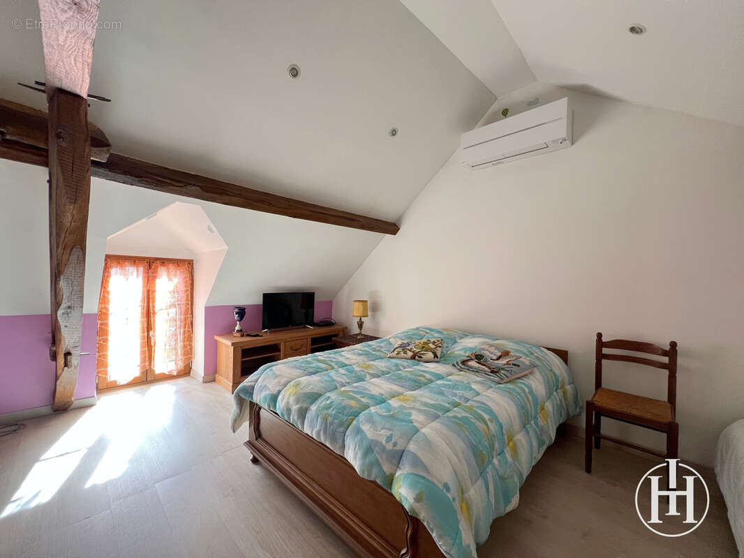 Maison à CHARENTON-DU-CHER