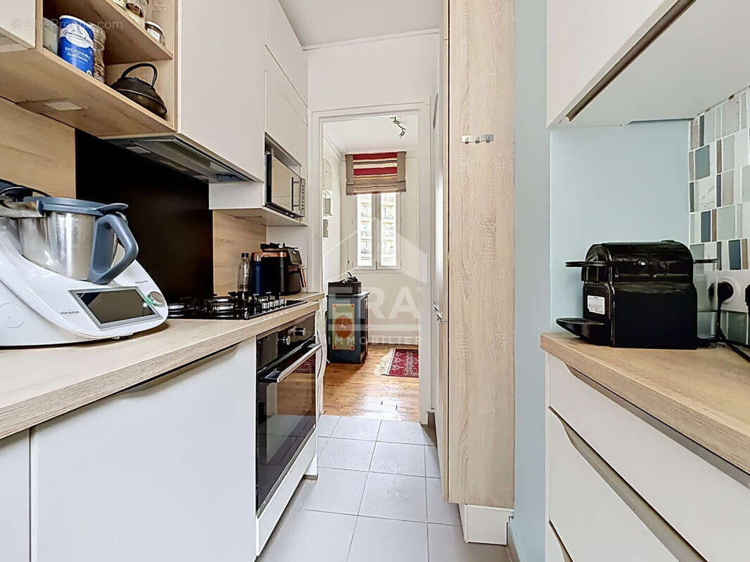 Appartement à PARIS-12E