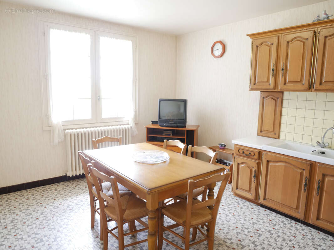Propriété composée de plusieurs maisons - photo 6