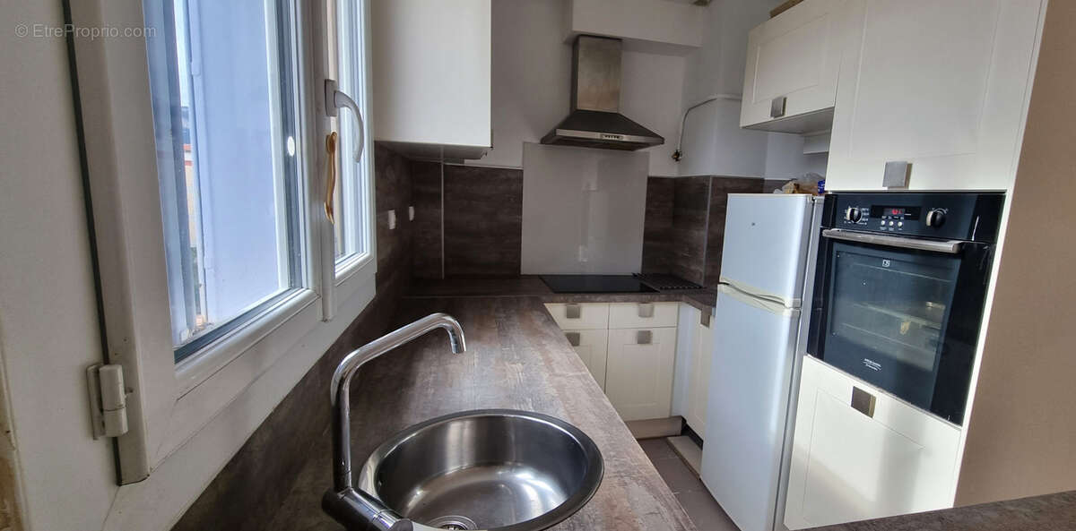 Appartement à MARSEILLE-8E