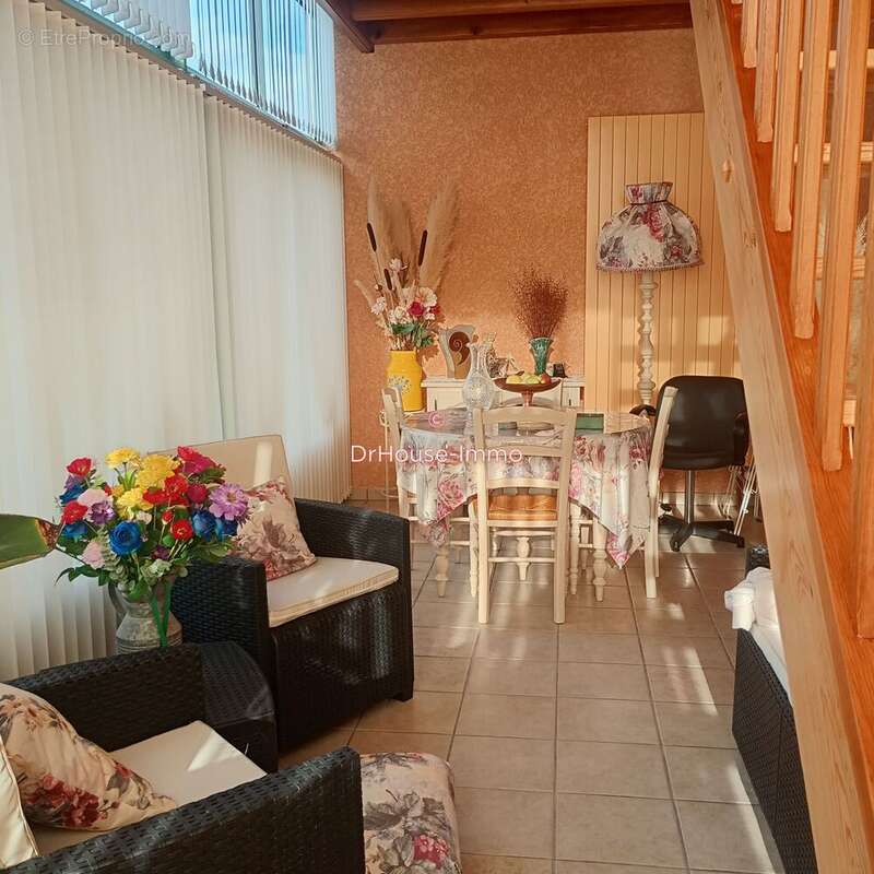 Maison à CRAPONNE-SUR-ARZON