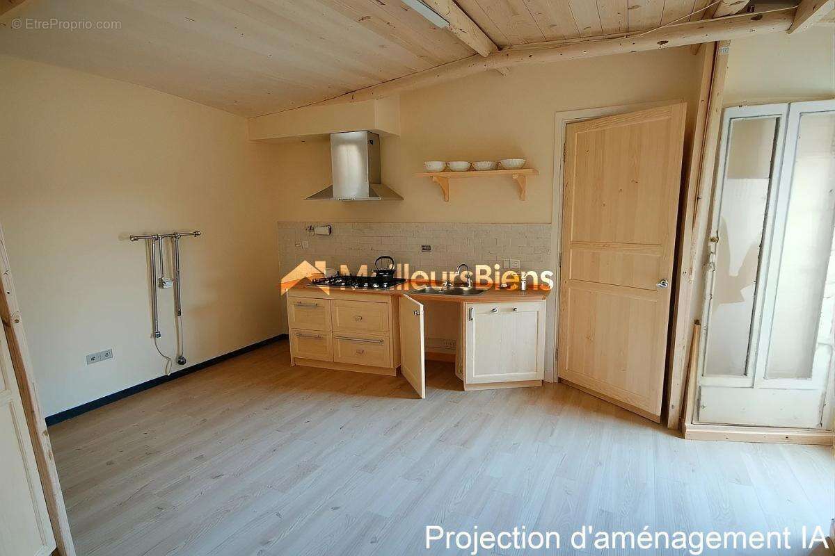 Maison à CHAMPSEVRAINE