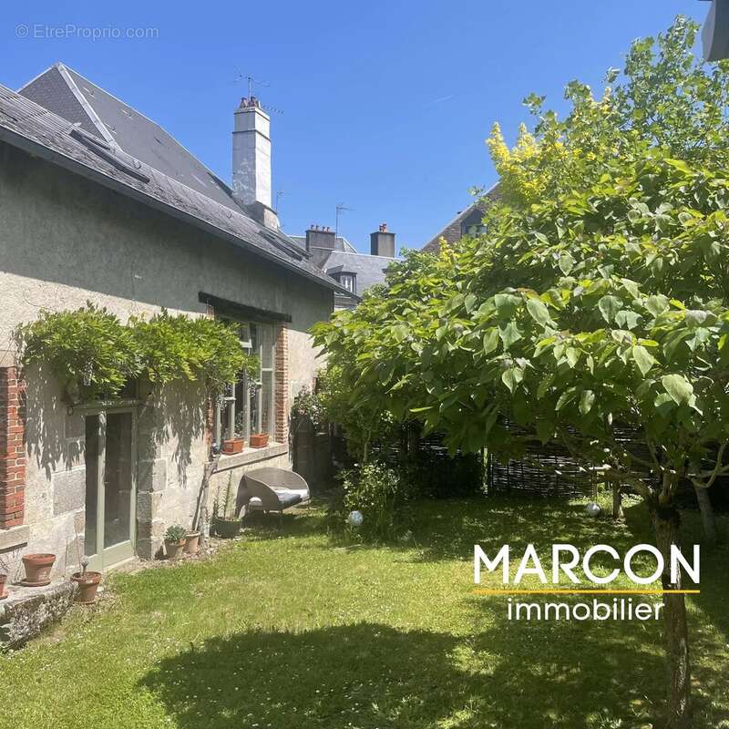 Maison à LA SOUTERRAINE