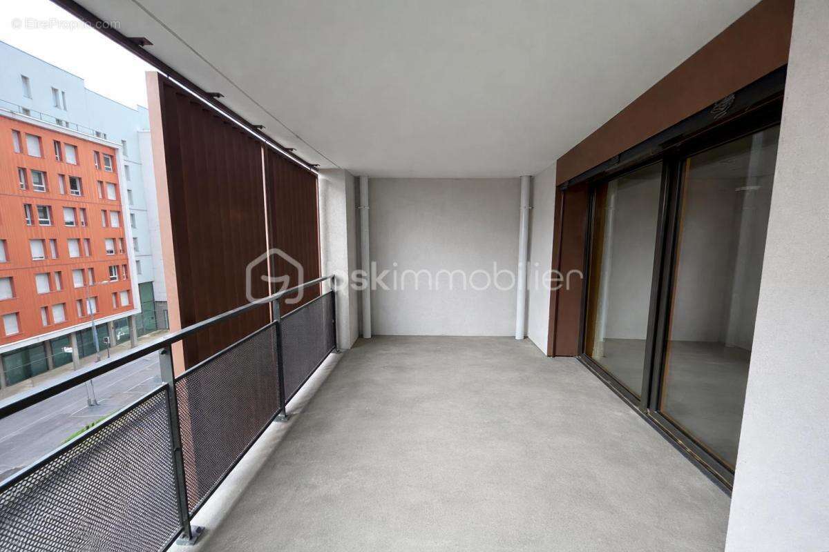 Appartement à LYON-8E