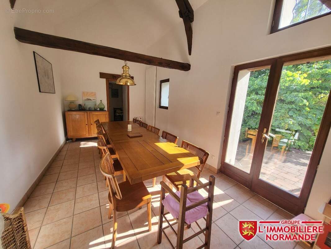 Maison à LIMETZ-VILLEZ